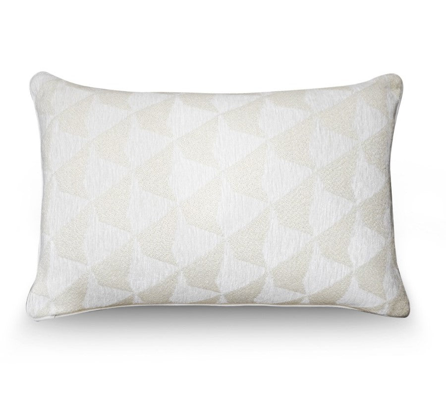 Diamond Lattice Cushion