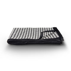 Classic Houndstooth Throw